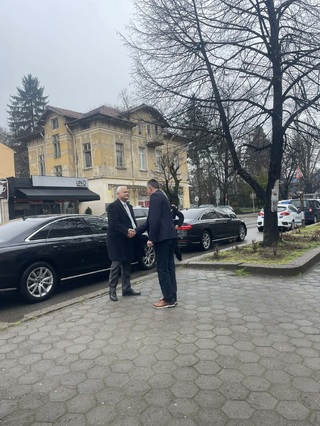 Министър Емил Дечев, изпълняващият длъжността главен секретар на МВР гл. комисар Георги Кандев и зам. министър Калоян Калоянов проведоха работна среща с ръководния състав на  ОДМВР – Кюстендил