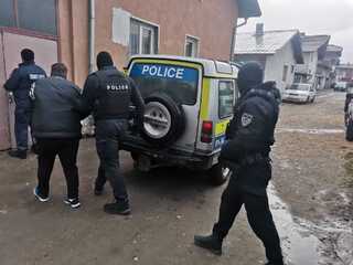 Специализирана полицейска операция за противодействие на битовата, конвенционалната престъпност и престъпленията против политическите права на гражданите на територията на област Благоевград