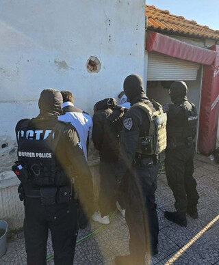 ГД „Гранична полиция“ неутрализира организирана престъпна група за трафик на мигранти