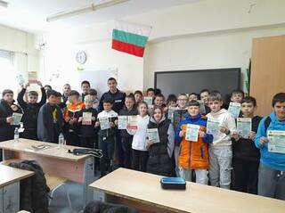 Гл. инспектор Илиян Николов към шестокласници от Спортното училище: Изберете велосипеди пред тротинетки