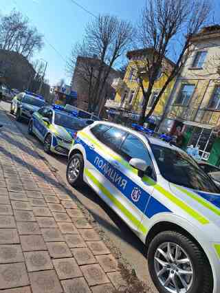 Днес мотористи протестират на първокласен път в района на НХК