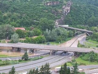 След обилните дъждове: Обстановката в областта е динамична, но постепенно се нормализира