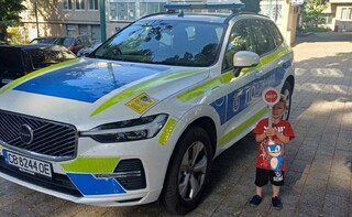 Полицейските служители се включиха в Международния ден на детето