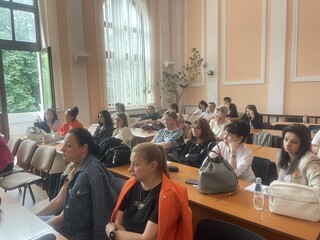„Най-опасното разстояние не е извън дома, то е между вас!“ – национална превантивна кампания на Главна дирекция „Национална полиция“, насочена срещу употребата и разпространението на наркотични вещества