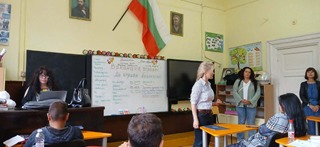 РУ-Етрополе с поредица инициативи по Националната програма „Работа на полицията в училищата“