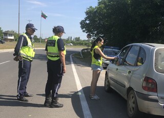 Ученици от елитна гимназия в Монтана участваха в проверки на Пътна полиция по метода на „Широкообхватния контрол“