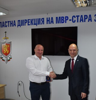 Старши комисар Георги Георгиев напуска системата на МВР  с почетен знак на МВР, втора степен