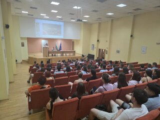 „Силата е в избора“ – Ученици от четири русенски училища се включиха в превантивна инициатива по повод Международния ден за борба със злоупотребата и нелегалния трафик на наркотични вещества