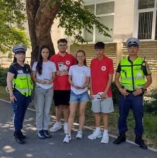 Служители на "Пътна полиция" - Разград се включиха в инициативи за отбелязване на 29 юни – Национален ден на безопасността на движението по пътищата
