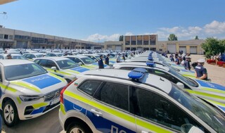 Пет нови високотехнологични автомобила влизат в строя