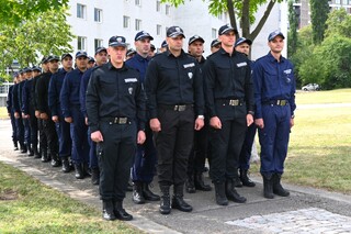Курсът за първоначална професионална подготовка продължава почти 8 месеца 