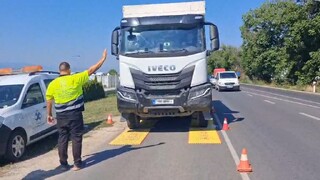 Претоварен камион бе установен по време на специализирана операция в Пловдивска област