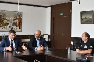Академията на МВР и Дирекция „Национална система 112“ обсъдиха разширяване на институционалното сътрудничество