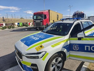 Без тежки пътни произшествия по време на празничните дни в Сливенско 