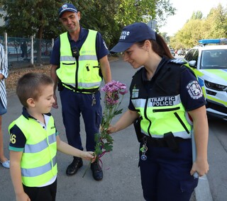 Видинските полицаи подкрепиха детска инициатива в рамките на кампанията Дни на безопасността (ROADPOL Safety Days)
