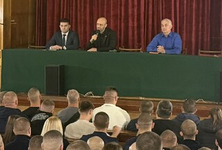 Ръководството на АМВР проведе среща със състава и обучаемите в ЦСПП-тата във Варна