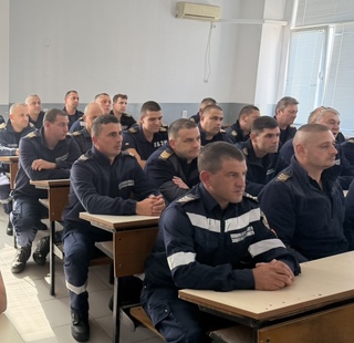 Ръководството на АМВР проведе среща със състава и обучаемите в ЦСПП-тата във Варна