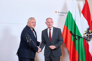 Bulgarian and Austrian Interior Ministers Highlight Improved Border Security