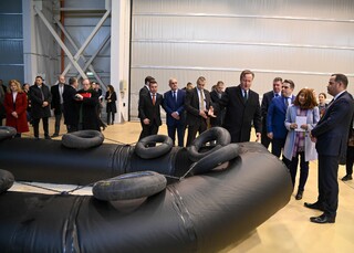 Дейвид Камерън отправи благодарност към вътрешния министър за доброто партньорство в борбата с незаконната миграция