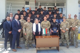 Служители от секторите „Специални тактически действия“ в РДГП приключиха обучителен курс, проведен от американските им колеги