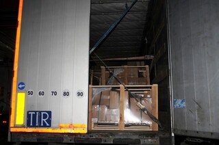 Гранични полицаи и митничари разкриха на ГКПП – Силистра 2 000 000 цигари без бандерол