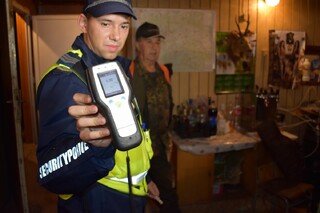 Служители на сектор КОС инструктираха ръководителите на ловни дружинки  