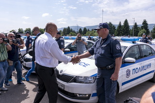 203 нови коли попълват от днес автопарка на областни дирекции и Дирекция „Жандармерия“-МВР  