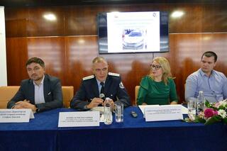 Police Cars, Equipped with Special Equipment shall Detect Stolen Vehicles