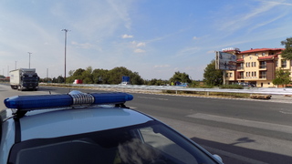 Пътна полиция съветва и пешеходците, и водачите да са внимателни на пътя