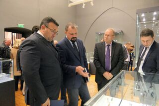 Министър Младен Маринов откри изложба „Спасените съкровища на България“ 