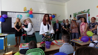С час по пътна безопасност започна учебната година за първокласниците от столичното 140 СОУ  