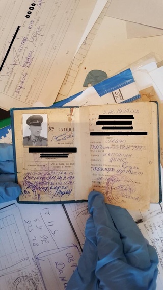 Служители на ГДНП задържаха столичанка, занимавала се със съставяне на неистински документи