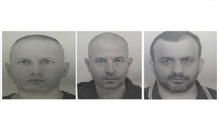 Полицията издирва трима мъже