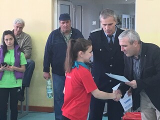 Инспектори от „Пътна полиция“ при ГДНП проведоха образователни беседи пред ученици от Челопеч
