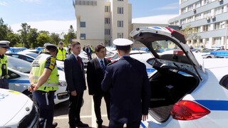 Пет областни дирекции на МВР получиха нови автомобили
