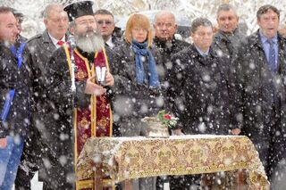 Паметник на загиналите при изпълнение на служебния им дълг полицаи бе издигнат до Министерството на вътрешните работи