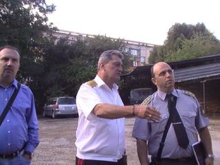 Стартираха строително-инвестиционните дейности за обновяване сградата на пожарната служба в Червен бряг