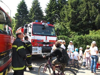 На 1 юни детски празник на безопасността пред НИМ в столицата зарадва децата