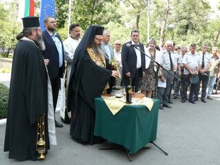 За трети пореден път заедно пожарникари и спасители почетоха покровителя си Свети Пророк Илия и Деня на гражданската защита