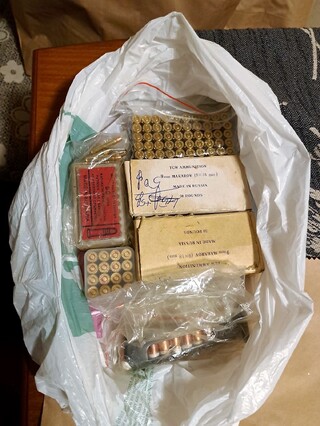 Специализирана операция на ГДБОП срещу незаконната търговия с оръжия