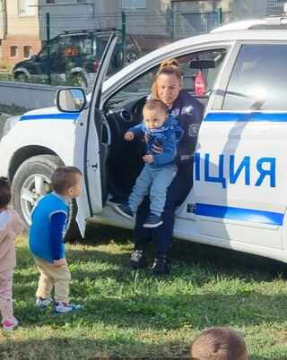 Деца от детската ясла в Свиленград с първи часове по детска безопасност