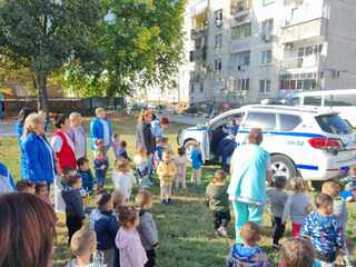 Деца от детската ясла в Свиленград с първи часове по детска безопасност