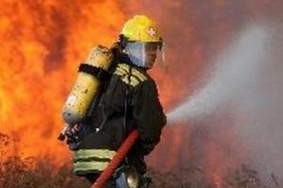 Обявен е конкурс за пожарникари
