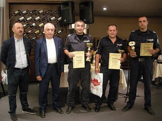 Пътните полицаи от ОДМВР -Смолян спечелиха престижните награди в Националното състезание „Пътен полицай на годината”- Хасково, 2016г