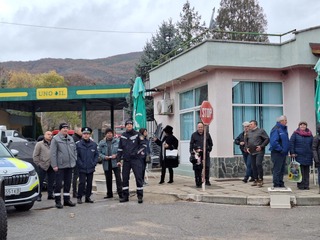 Учение на силите на ЕСС при възникнала кризисна ситуация при бързо нарастващо ниво на водите на река Струма и опасност за населението