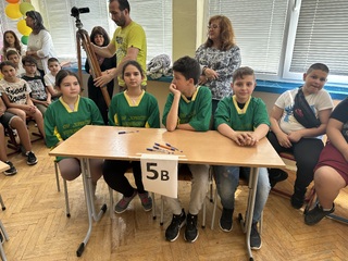 Петокласниците от ОУ „Христо Никифоров“ в Ловеч премериха сили в състезание „Ваканция Здравей! Да играем безопасно!”