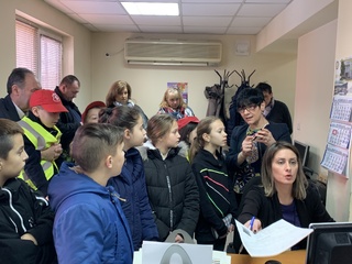 Малките полицаи от ловешките Детски полицейски управление са първите гости в ОД МВР-Ловеч за Новата 2020год