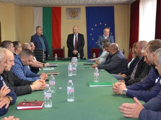 Служители на ОДМВР-Монтана получиха нови пистолети „Валтер“