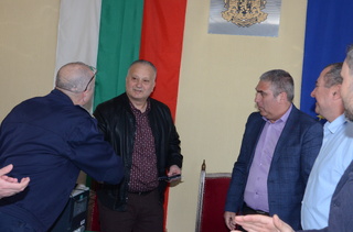 Почетен знак на МВР получи дългогодишният началник на икономическа полиция в РУ Лом