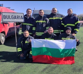 Екипът на РД ПБЗН Монтана получи високи отличия за участието си в спасителната мисия в Република Турция